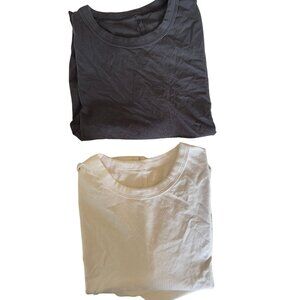 Lululemon Short Sleeve Tees Black and White Size 2 or XS
